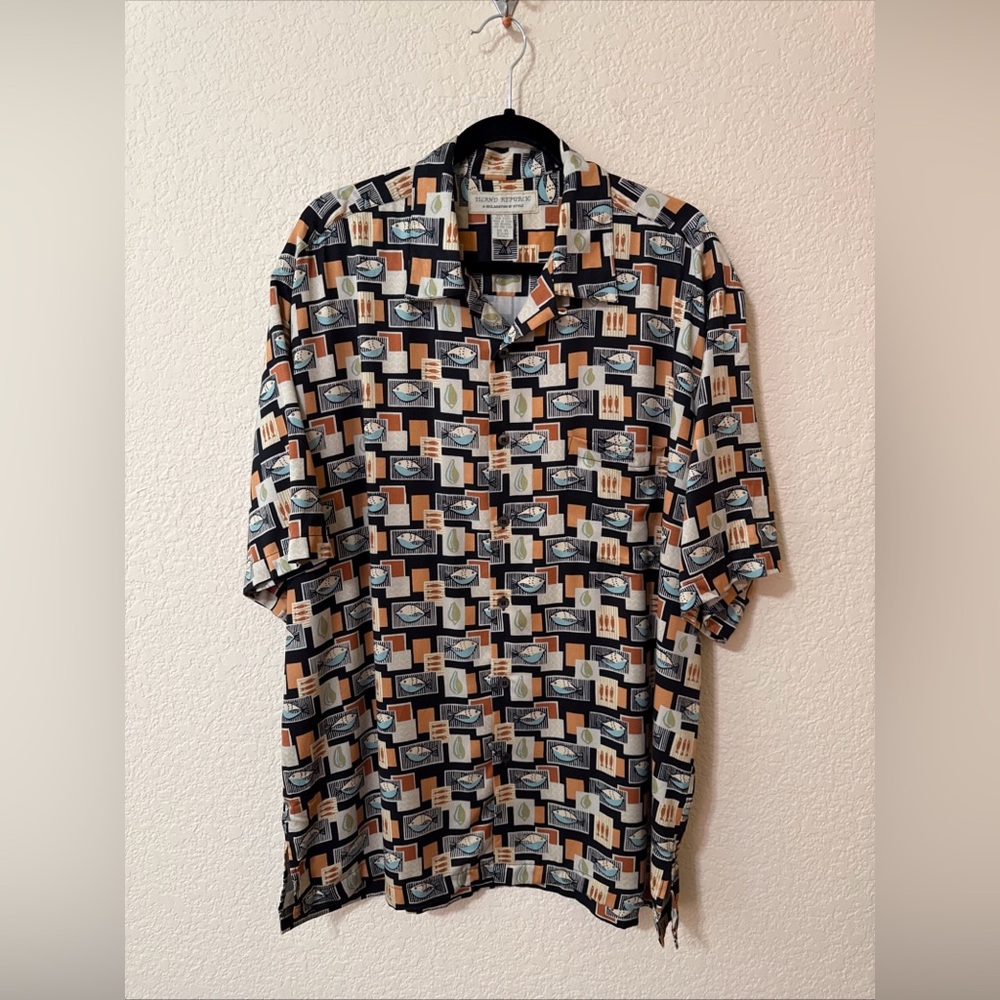 VTG Island Republic Men’s Hawaiian Shirt 100% Silk Fish Print Abstract Sz XL
